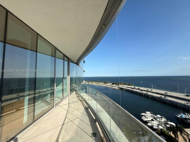 175 SE 25th Road 903, Miami, FL 33129