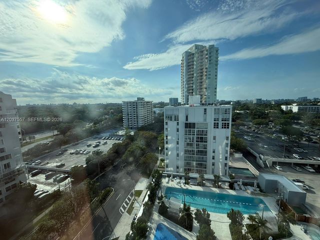 175 SE 25th Road 903, Miami, FL 33129
