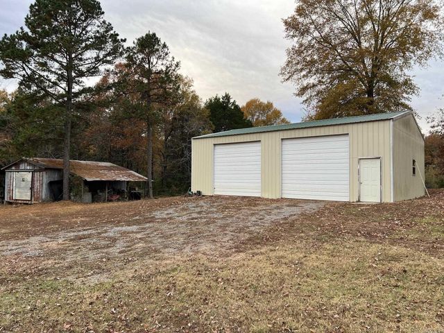 34 Springfield Rd, Springfield, AR 72157
