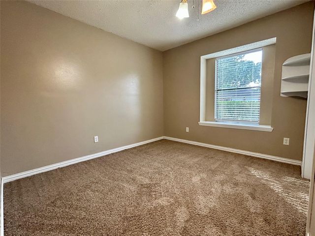 2711 Laurel Creek Way Way, Pearland, TX 77581