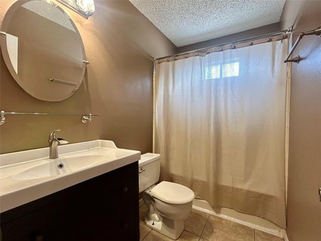 2711 Laurel Creek Way Way, Pearland, TX 77581