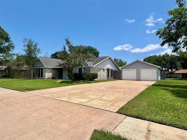 2711 Laurel Creek Way Way, Pearland, TX 77581