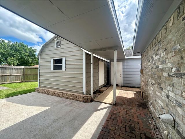 2711 Laurel Creek Way Way, Pearland, TX 77581