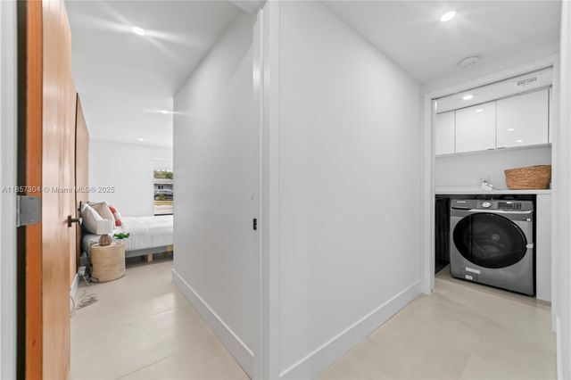 209 N 31st Ave 1, Hollywood, FL 33021