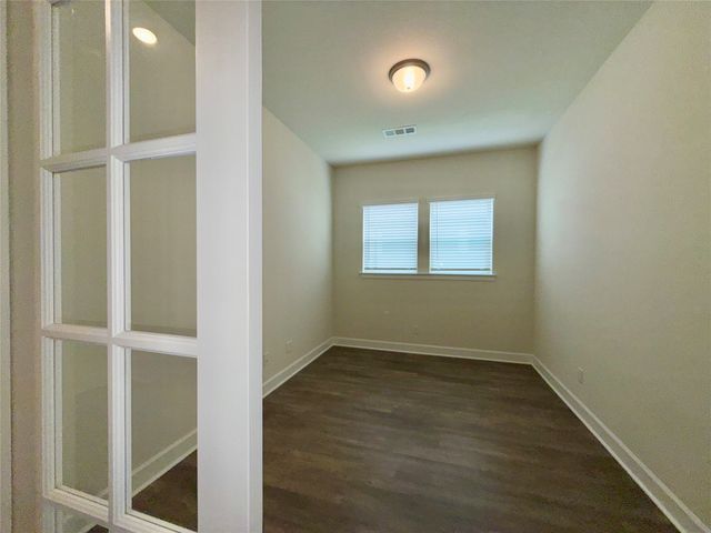 1804 Welker Drive, Van Alstyne, TX 75495