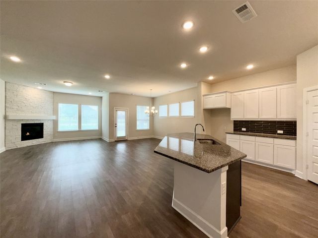 1804 Welker Drive, Van Alstyne, TX 75495
