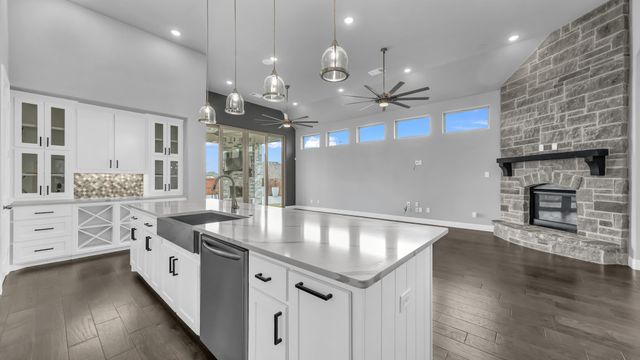 433 Christel Sun Lane, Aledo, TX 76008