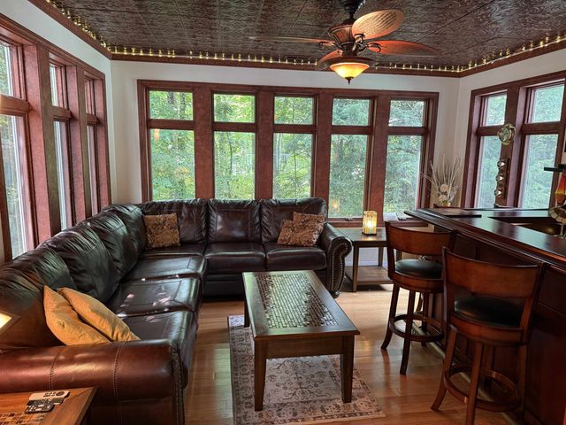 6 Haines Terrace, Merrimack, NH 03054