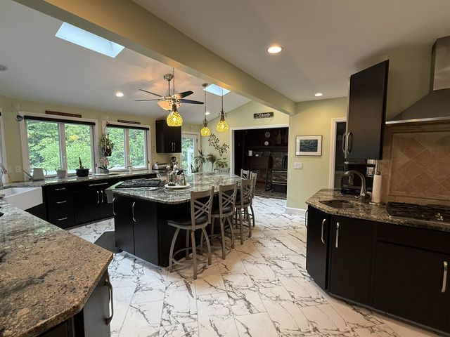 6 Haines Terrace, Merrimack, NH 03054