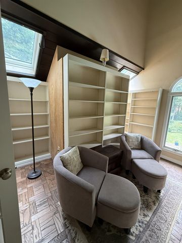 6 Haines Terrace, Merrimack, NH 03054