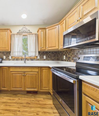 27297 Cypress Ave Avenue, Tea, SD 57064