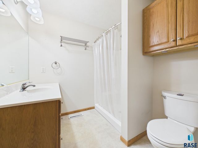 27297 Cypress Ave Avenue, Tea, SD 57064
