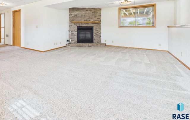 27297 Cypress Ave Avenue, Tea, SD 57064
