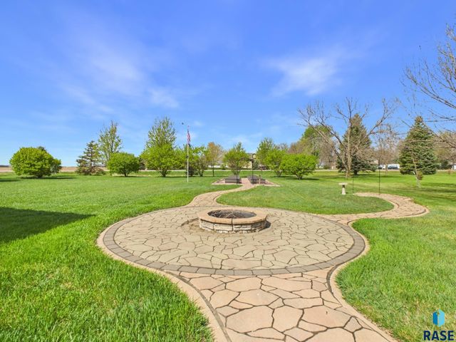 27297 Cypress Ave Avenue, Tea, SD 57064