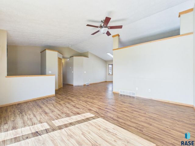 27297 Cypress Ave Avenue, Tea, SD 57064