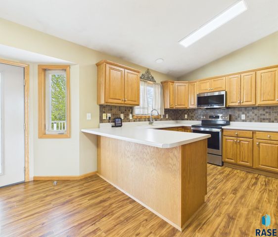 27297 Cypress Ave Avenue, Tea, SD 57064