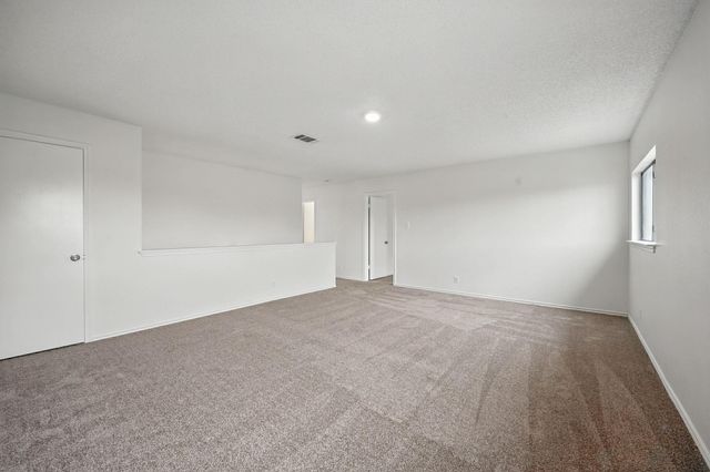 2947 Donnell DR, Round Rock, TX 78664