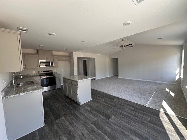 62 Lee Road 0237, Smiths Station, AL 36877