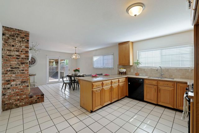 101 Patricia Ave, Stockton, CA 95210