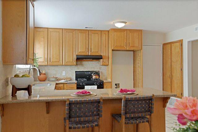101 Patricia Ave, Stockton, CA 95210