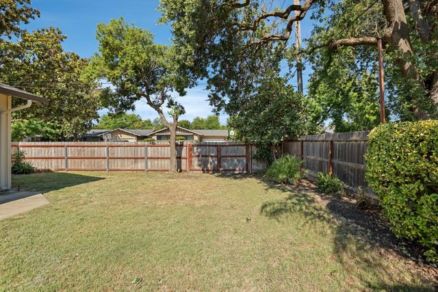 101 Patricia Ave, Stockton, CA 95210