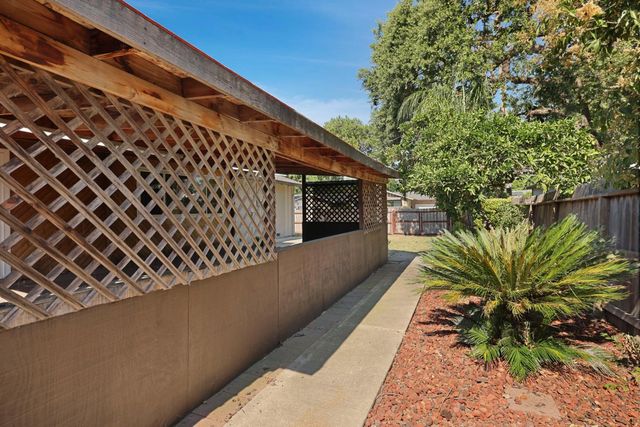 101 Patricia Ave, Stockton, CA 95210