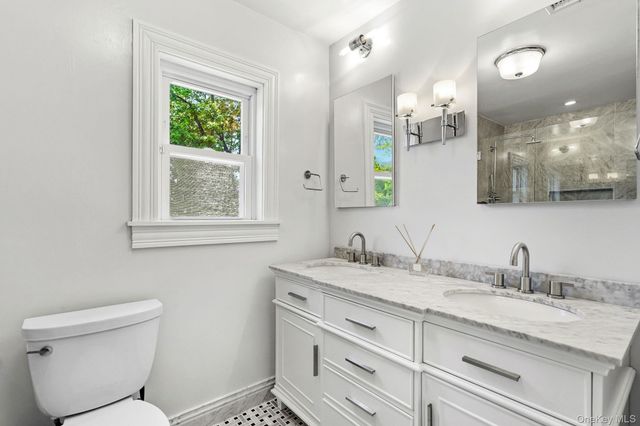 36 Stratford Road, New Rochelle, NY 10804