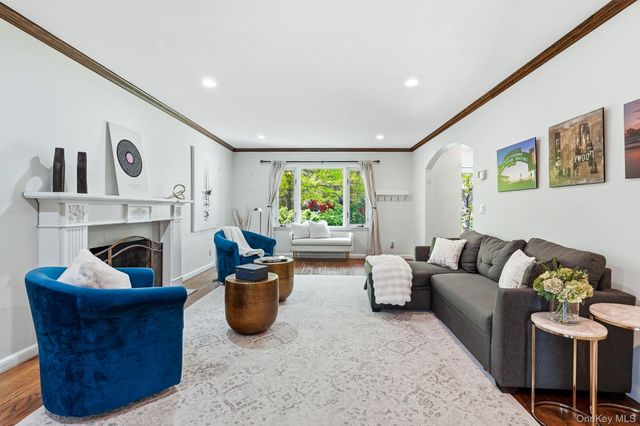 36 Stratford Road, New Rochelle, NY 10804