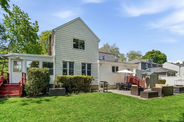 36 Stratford Road, New Rochelle, NY 10804