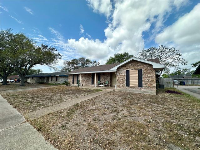 5209 Honeysuckle, Corpus Christi, TX 78415