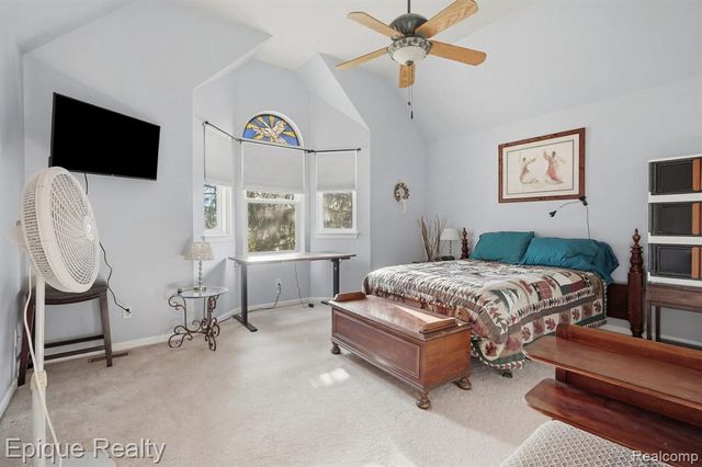 9867 Finnegan Drive, Brighton, MI 48116