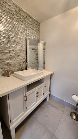 11425 SW 87th Terrace, Miami, FL 33173