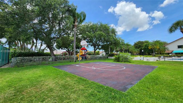 11425 SW 87th Terrace, Miami, FL 33173