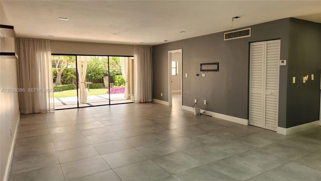 11425 SW 87th Terrace, Miami, FL 33173