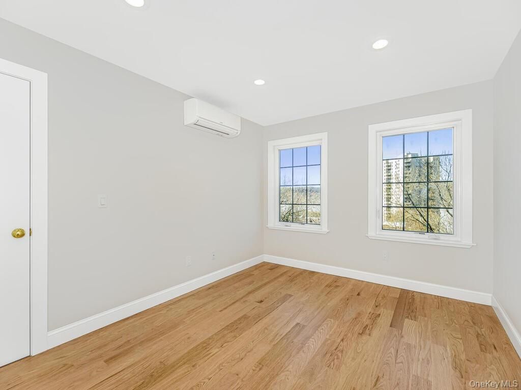 47 Lincoln Terrace, Yonkers, NY 10701 — photo 4