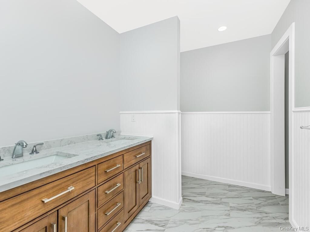 47 Lincoln Terrace, Yonkers, NY 10701 — photo 5