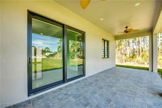 1018 Desoto AVE, Lehigh Acres, FL 33972