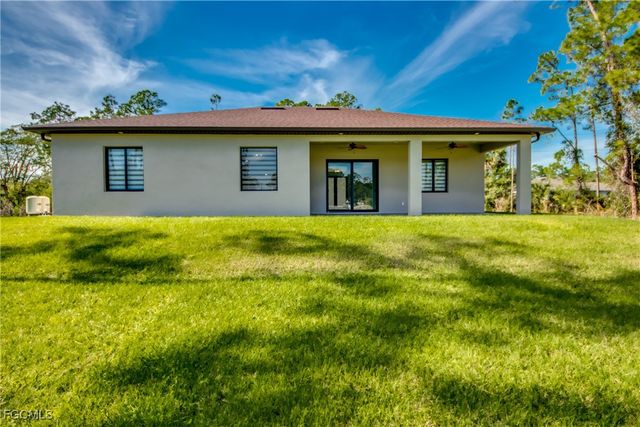 1018 Desoto AVE, Lehigh Acres, FL 33972