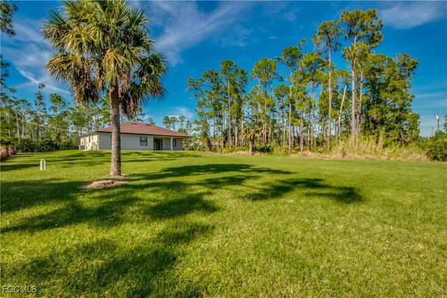 1018 Desoto AVE, Lehigh Acres, FL 33972