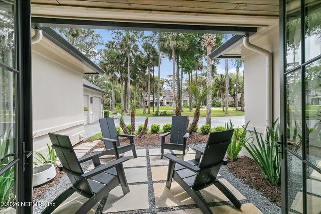 8049 WHISPER LAKE Lane W, Palm Valley, FL 32082