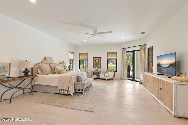 8049 WHISPER LAKE Lane W, Palm Valley, FL 32082