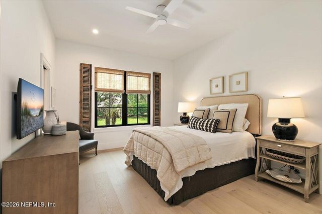 8049 WHISPER LAKE Lane W, Palm Valley, FL 32082