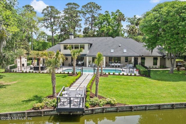 8049 WHISPER LAKE Lane W, Palm Valley, FL 32082
