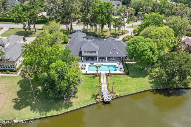 8049 WHISPER LAKE Lane W, Palm Valley, FL 32082
