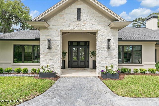 8049 WHISPER LAKE Lane W, Palm Valley, FL 32082