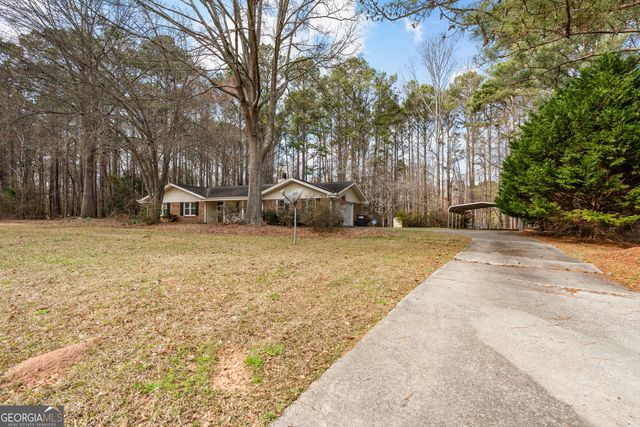 125 Brierwood Court, Fayetteville, GA 30215