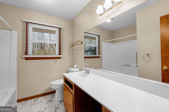 125 Brierwood Court, Fayetteville, GA 30215