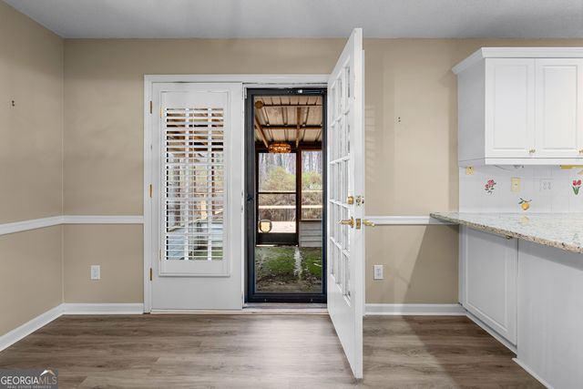 125 Brierwood Court, Fayetteville, GA 30215