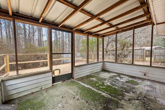 125 Brierwood Court, Fayetteville, GA 30215