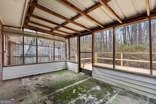 125 Brierwood Court, Fayetteville, GA 30215